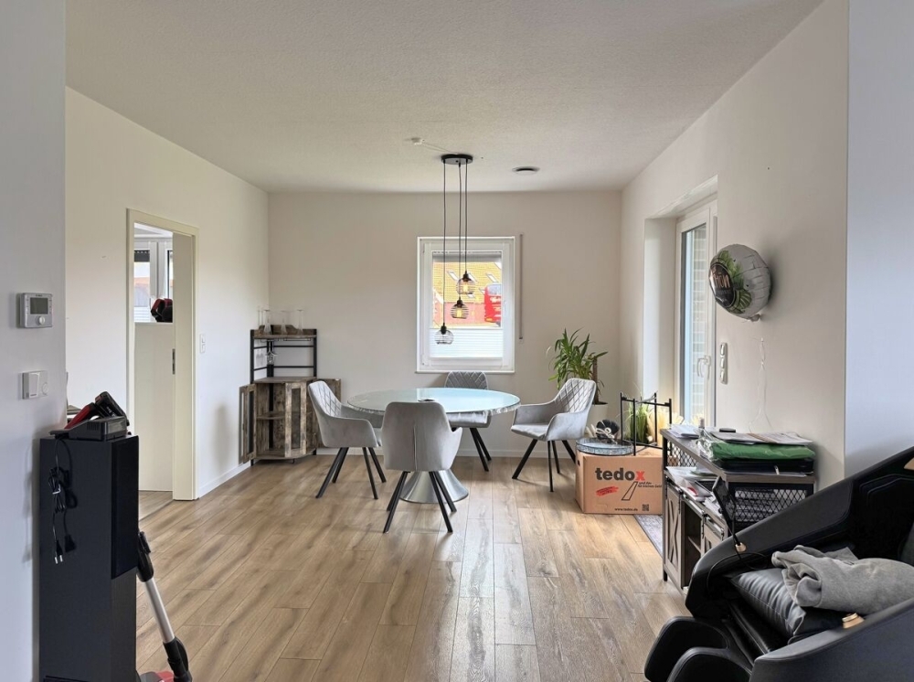 Neuwertige Erdgeschosswohnung mit Terrasse und Carport in Großefehn-Holtrop - Foto 5