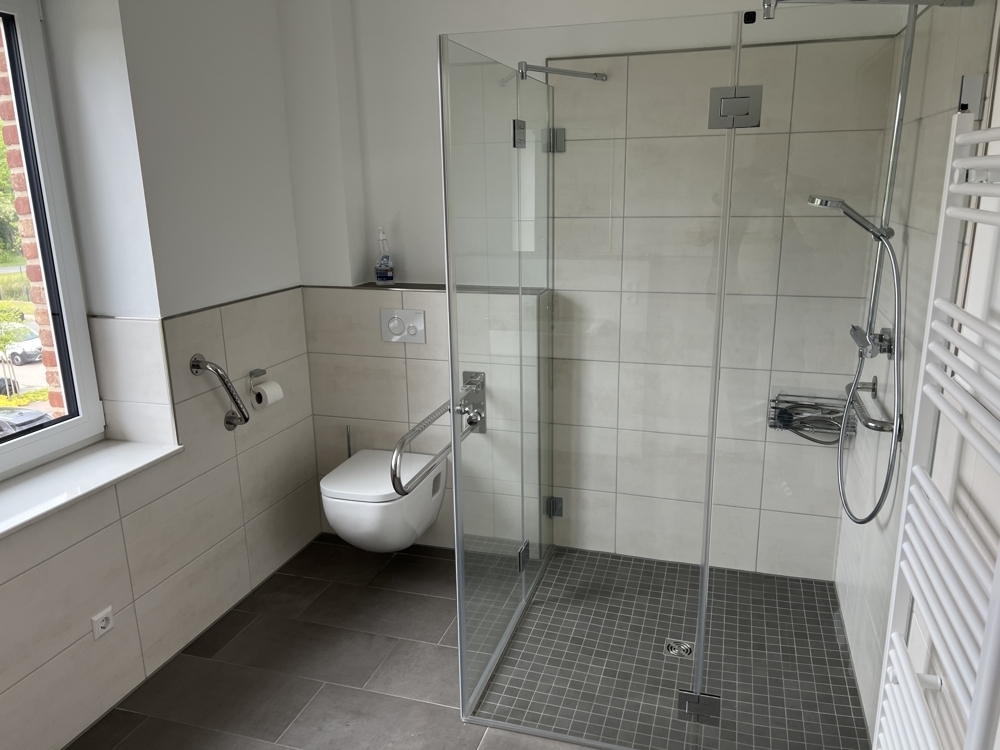 Unabhängig aber nicht allein! Seniorengerechte Wohnung mit Dachterrasse! - Foto 2
