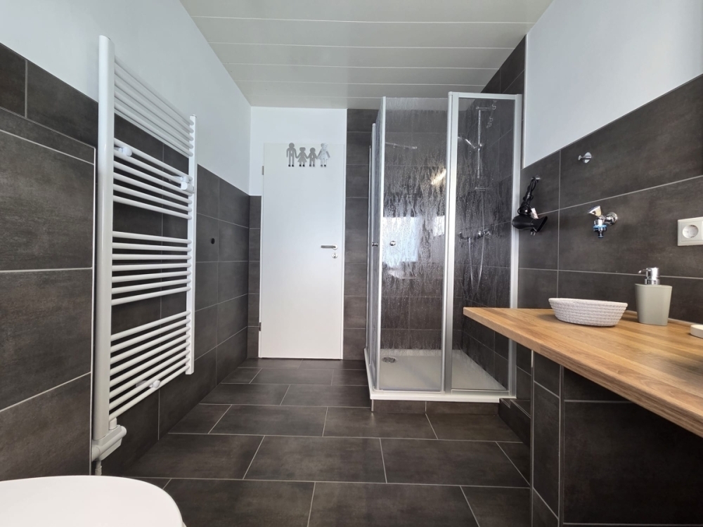 Schöne OG-Wohnung in Sackgassenlage nahe der Nordsee - Photo 3