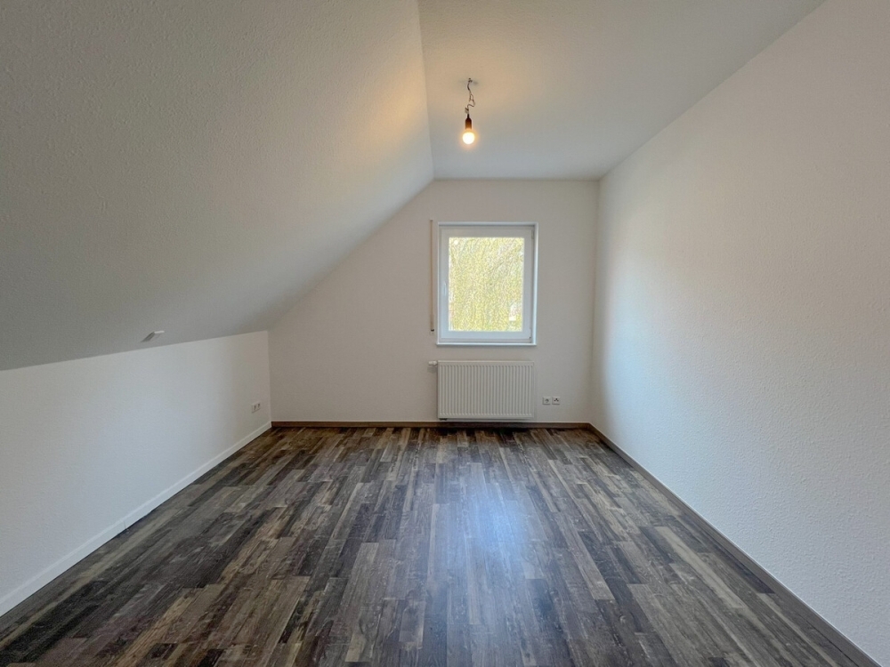 6731 - Attraktive 2-Zimmer-Obergeschosswohnung mit Balkon im Ortszentrum von Edewecht! - Photo 3