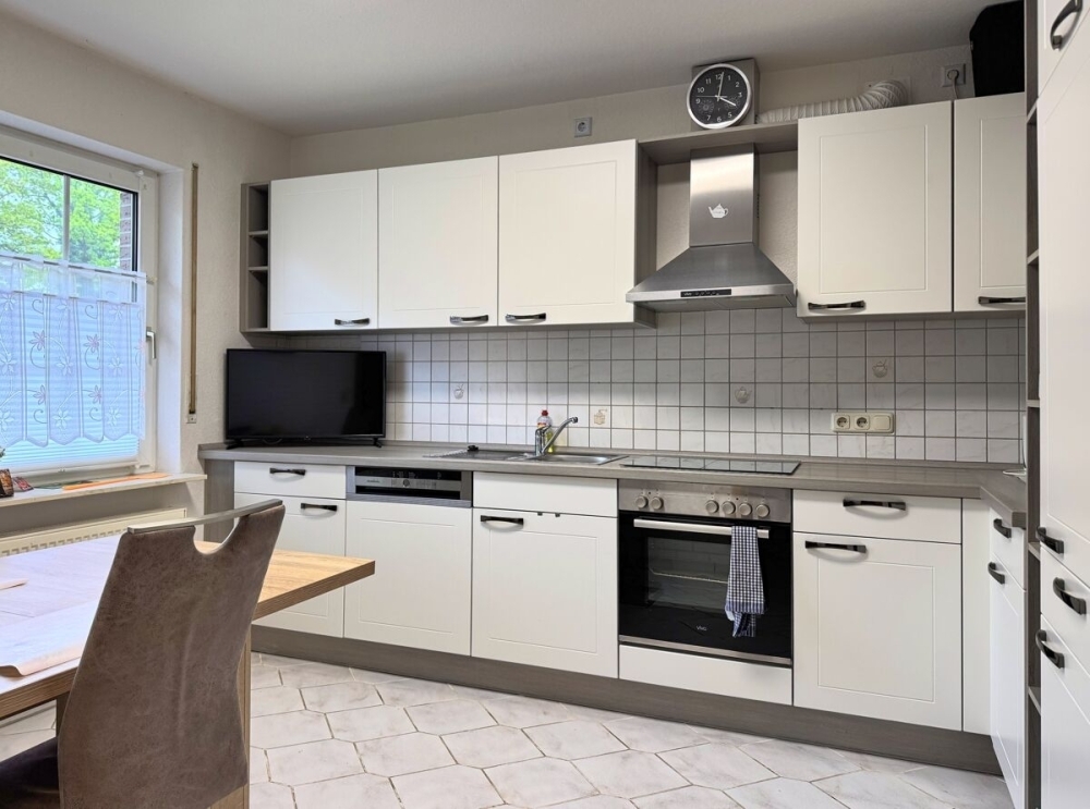Gepflegte Doppelhaushälfte mit Garten und Garage in zentraler Siedlungslage von Ostgroßefehn - Foto 4