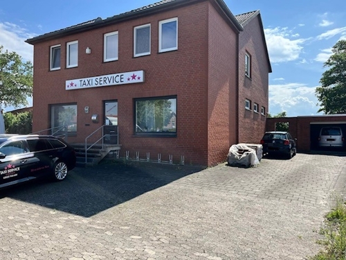 Straßenansicht