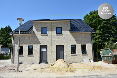 Neubau-Doppelhaushälfte