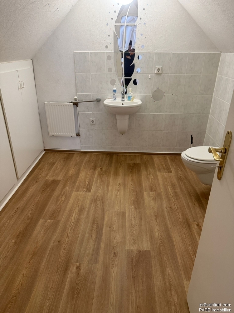 Varel-Zentrum: Wohntraum auf 140 m² mit - Foto 4