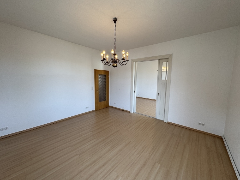 Großzügige 4-Zimmer-Wohnung mit ca. 100 m² – ruhig wohnen & stadtnah in Wilhelmshaven-Bant - Foto 3