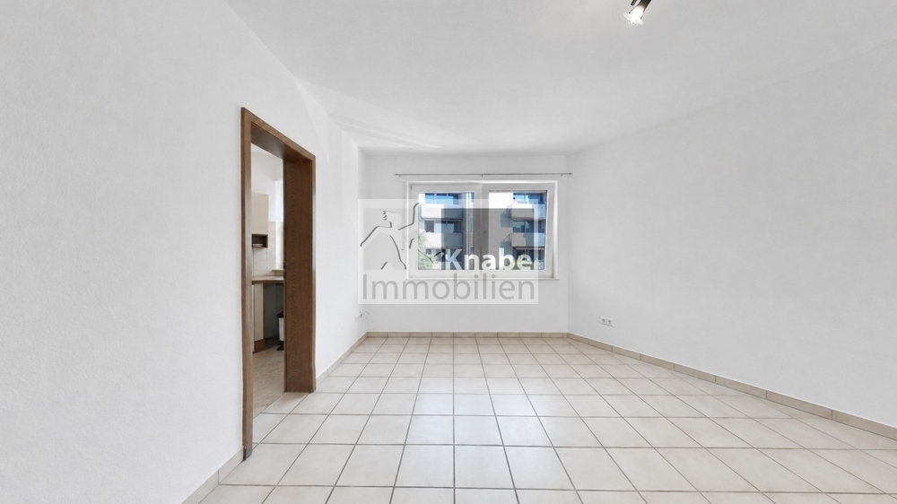 Einziehen und wohlfühlen – Gepflegte 2-Zimmer-Wohnung mit Einbauküche - Photo 1