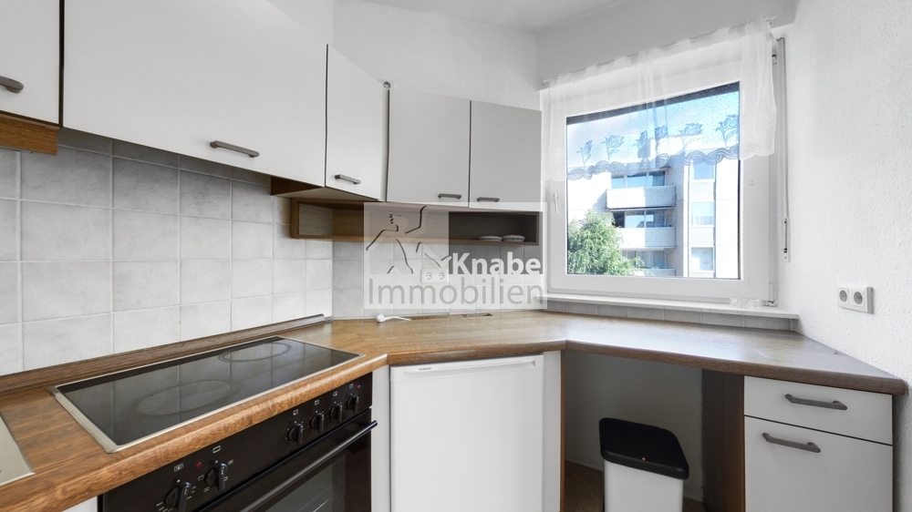 Einziehen und wohlfühlen – Gepflegte 2-Zimmer-Wohnung mit Einbauküche - Photo 2