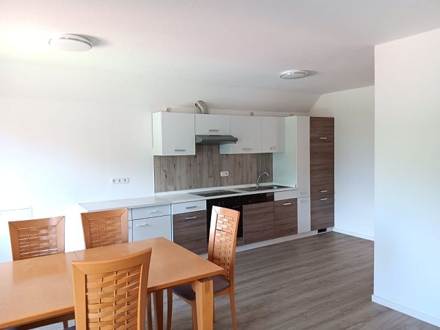 Bezugsfreie 3-ZimmerObergeschosswohnung mit Terrasse in Weener-Möhlenwarf - Photo 3
