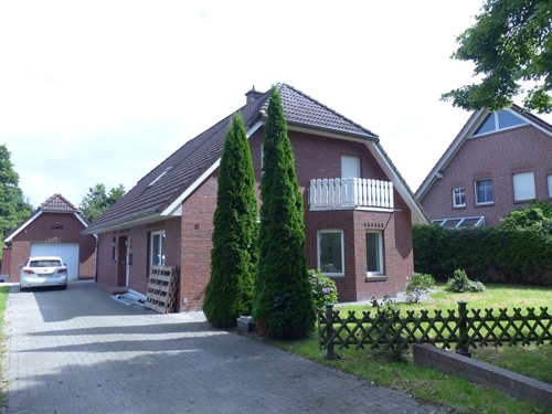 Straßenfront