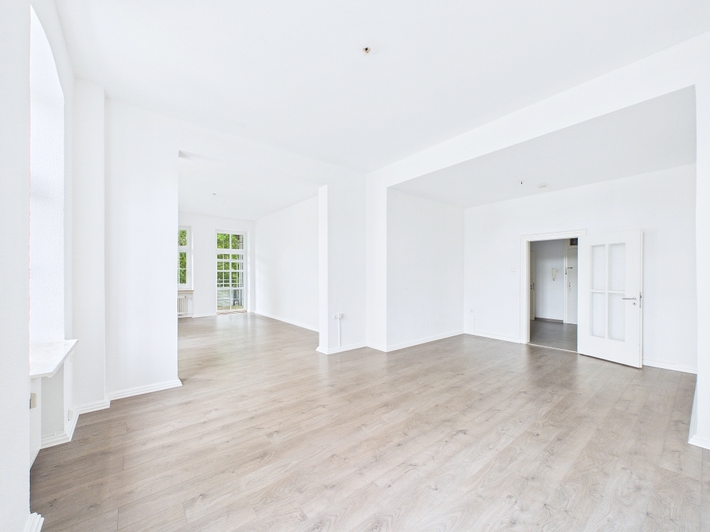 Stilvoll wohnen mit Altbaucharme – Großzügige 153 m² mit Balkon und besonderem Wohngefühl - Photo 2