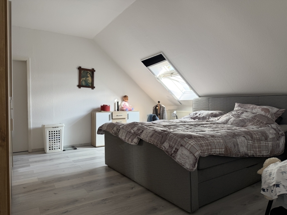 Großzügige Dachgeschosswohnung in Westerholt - Foto 2