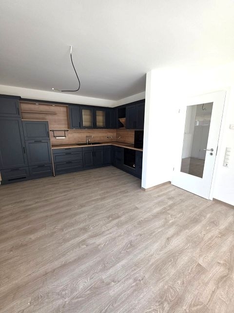 Erstbezug, moderne Erdgeschosswohnung mit Terrasse und Carport in Westoverledingen - Foto 4