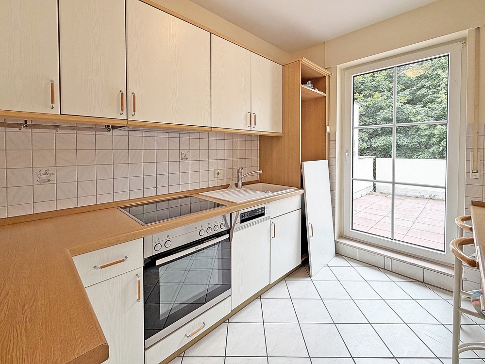 Lichtreiche 3-Zimmer-Wohnung mit Balkon und Garage zu vermieten - Photo 3