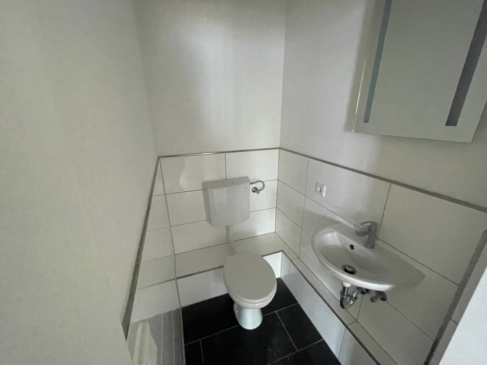 Großzügige 4-Zimmer-Wohnung zwischen Innenstadt und Hauptbahnhof - ideal für WGs! - Foto 2