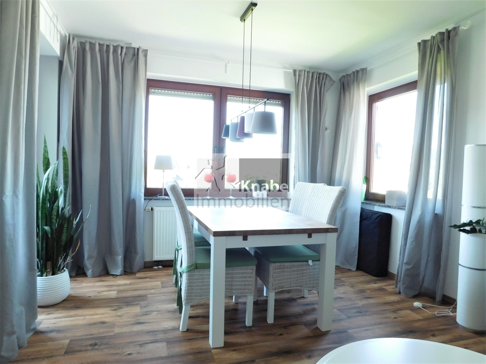 Single-Wohnglück mit Sonnenbalkon! - Photo 2