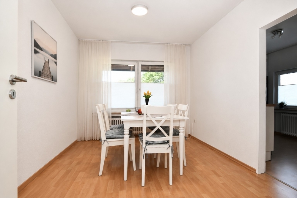 Gemütliche Dachgeschosswohnung mit Balkon in schöner Wohnlage in der Gemeinde Barßel - Foto 3