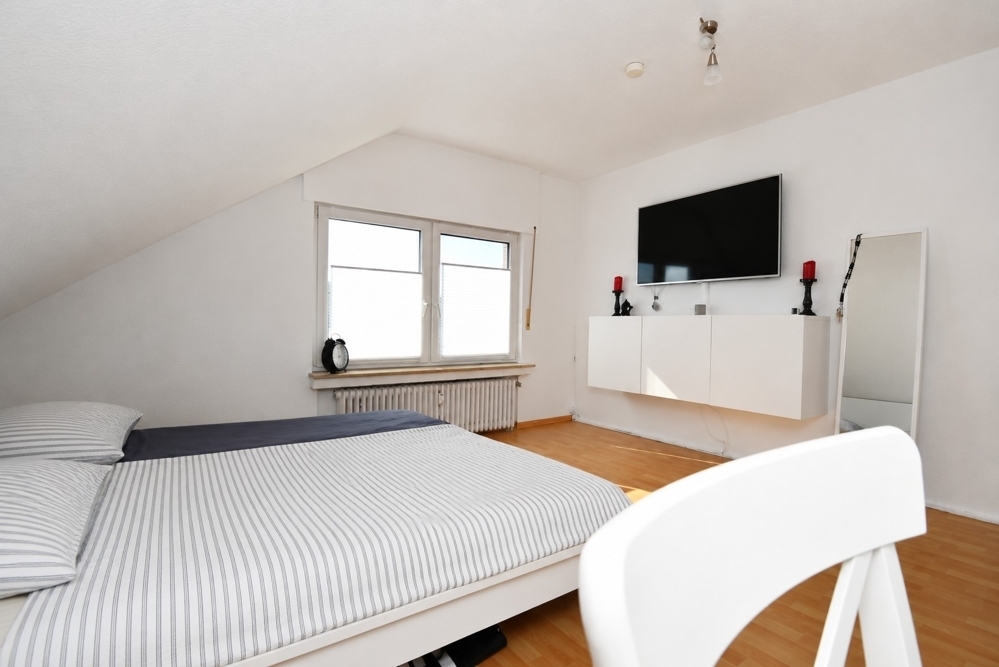Gemütliche Dachgeschosswohnung mit Balkon in schöner Wohnlage in der Gemeinde Barßel - Foto 5