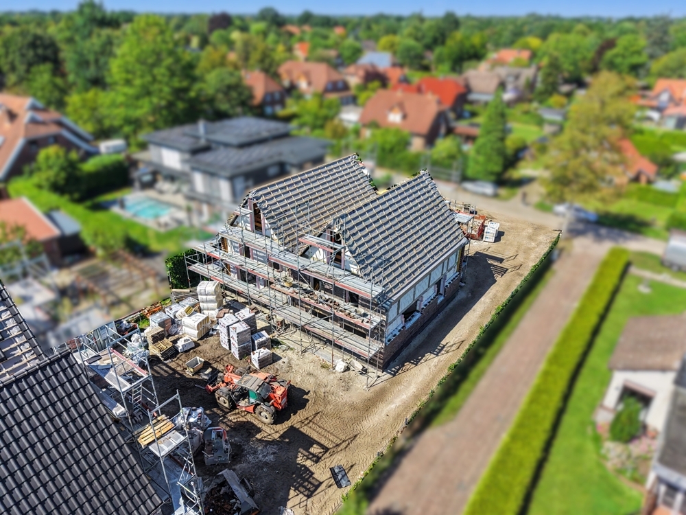 Erstbezug - Moderne, energetische Dachgeschosswohnung in ruhiger Lage! - Photo 4