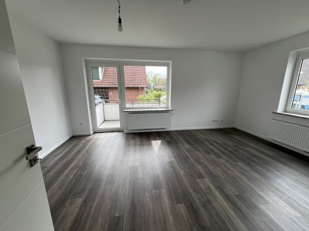 Modern sanierte 1-Zimmer-Wohnung mit Balkon, Einbauküche und Stellplatz in Jever-Rahrdum - Photo 1