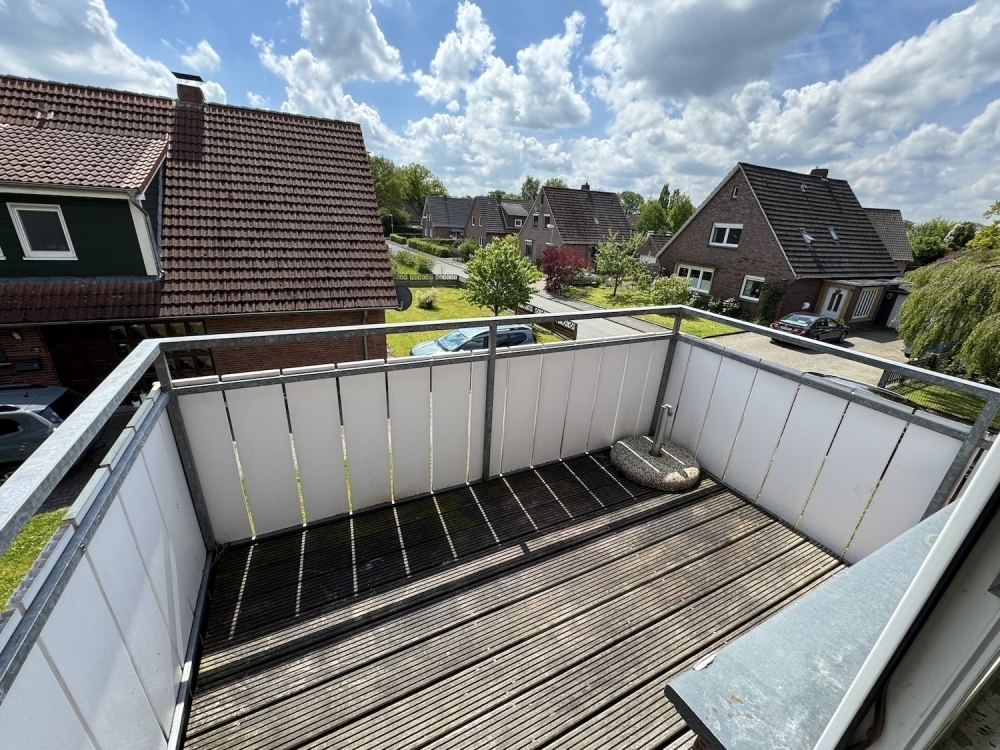 Modern sanierte 1-Zimmer-Wohnung mit Balkon, Einbauküche und Stellplatz in Jever-Rahrdum - Photo 5