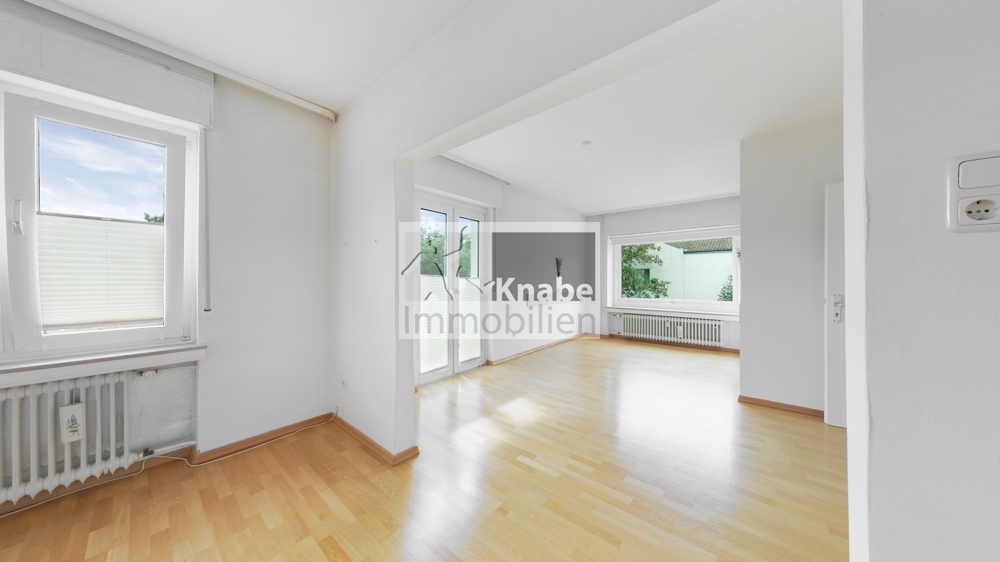 Zentral in Spenge: Wohnkomfort mit Kamin und Südbalkon! - Foto 2