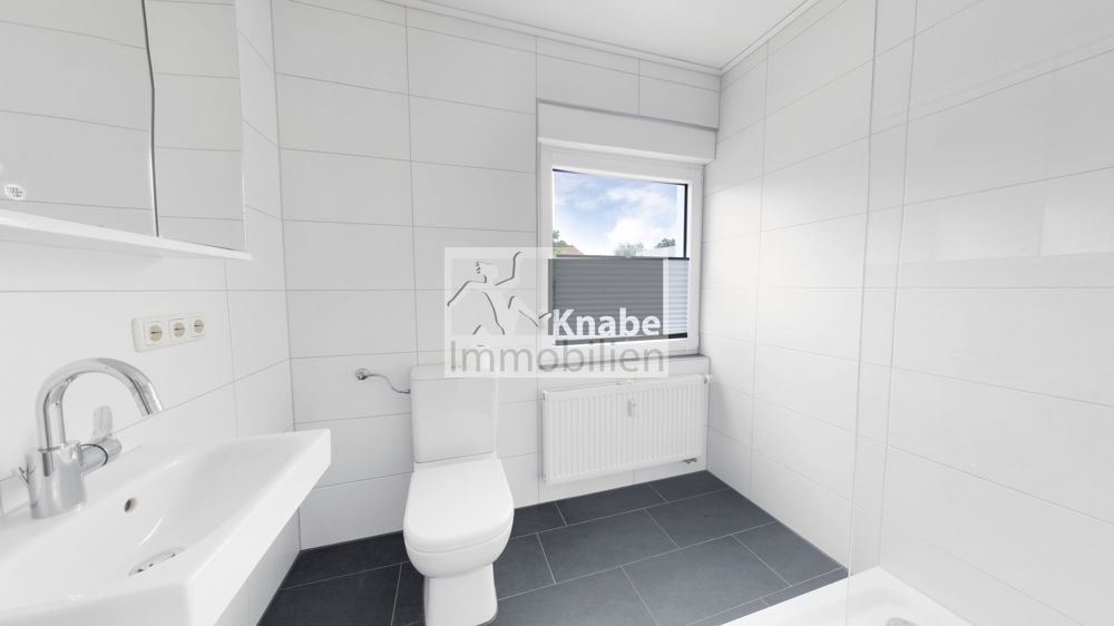 Zentral in Spenge: Wohnkomfort mit Kamin und Südbalkon! - Foto 3