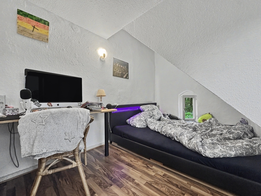 Detern - Leben im historischen Bahnhof! Geräumige Wohnung auf zwei Etagen. - Foto 5