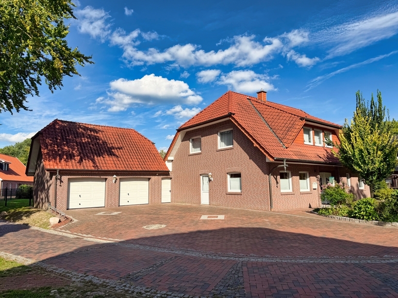 Real Estate Title Image Background