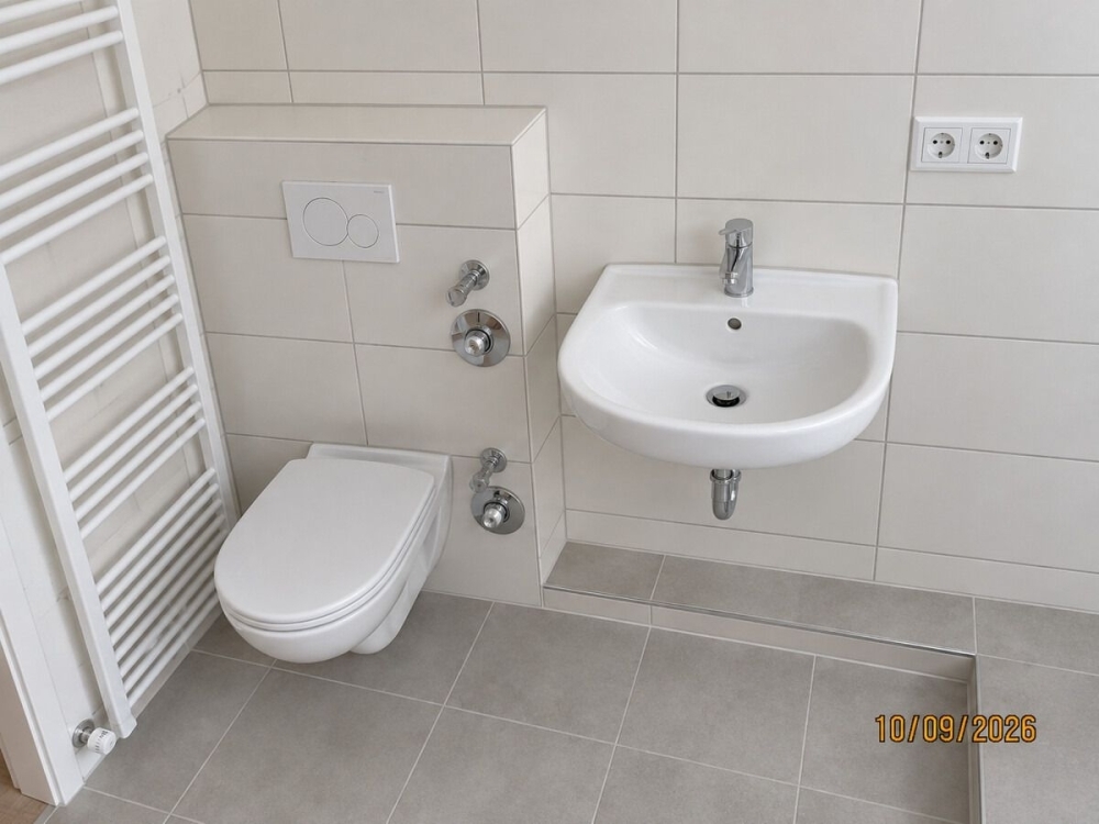 5969 - 2-Zimmer-Wohnung mit Loggia und Personenaufzug zu vermieten (Neue Straße 15) - Photo 1