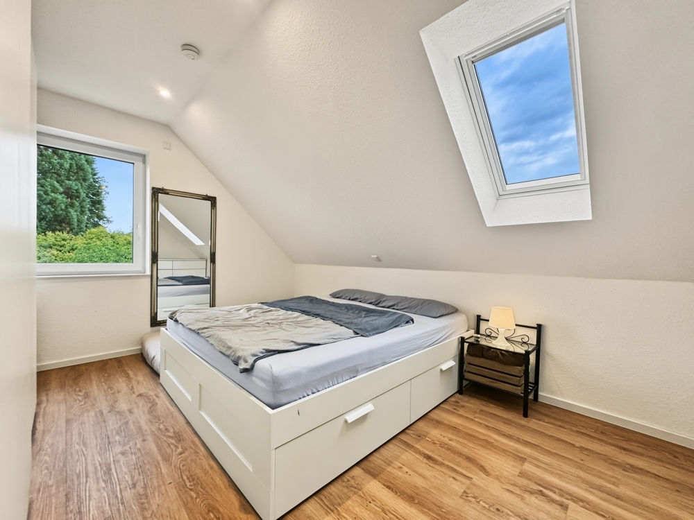 DG-Wohnung im KfW-40-Plus-Haus mit Wärmep. & PV-Anlage | 74m² | Küche vorhanden | Bürgerfelde - Photo 4