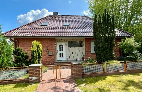 Straßenansicht