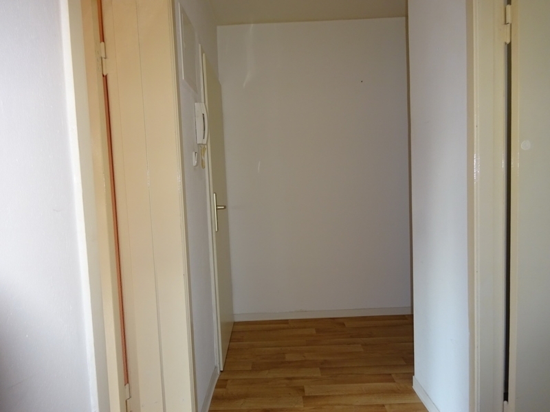 Findorff - Utbremen Ruhig- und zentralgelegene 2 ZKB Wohnung sucht solvente Mieter mittleren Alters - Photo 5