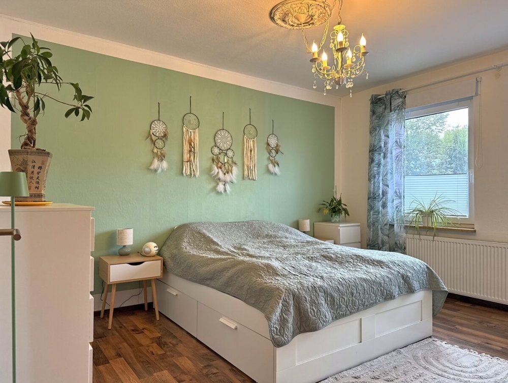 Großzügige Dachgeschosswohnung mit Einbauküche und Dachterrasse im Herzen von Wiesmoor - Foto 5