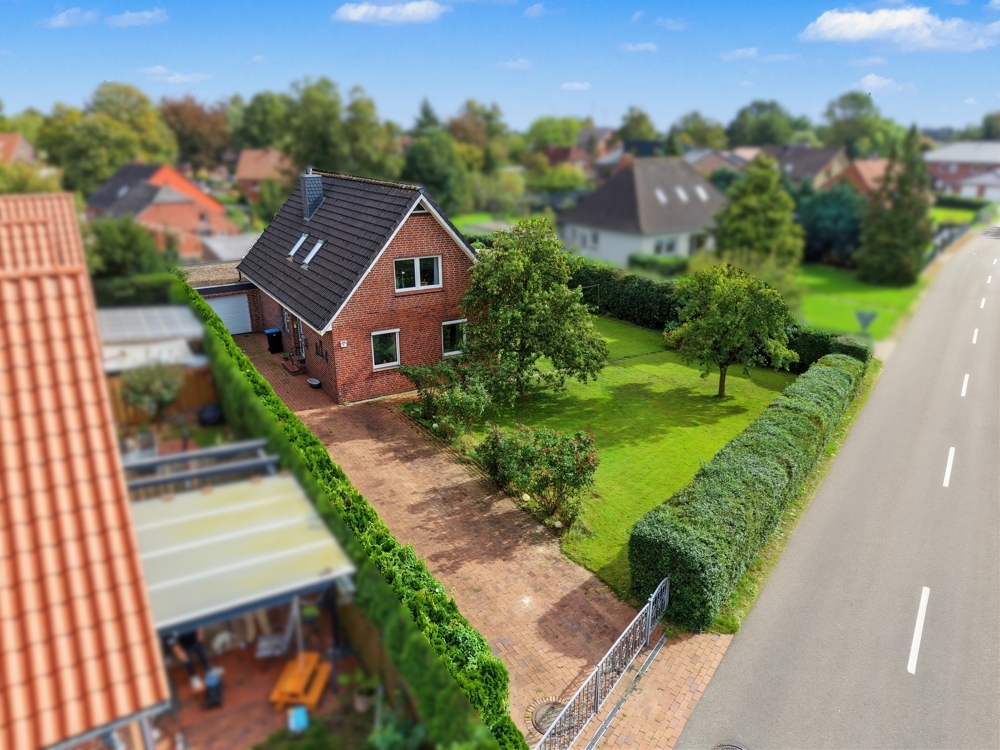 Real Estate Title Image Background