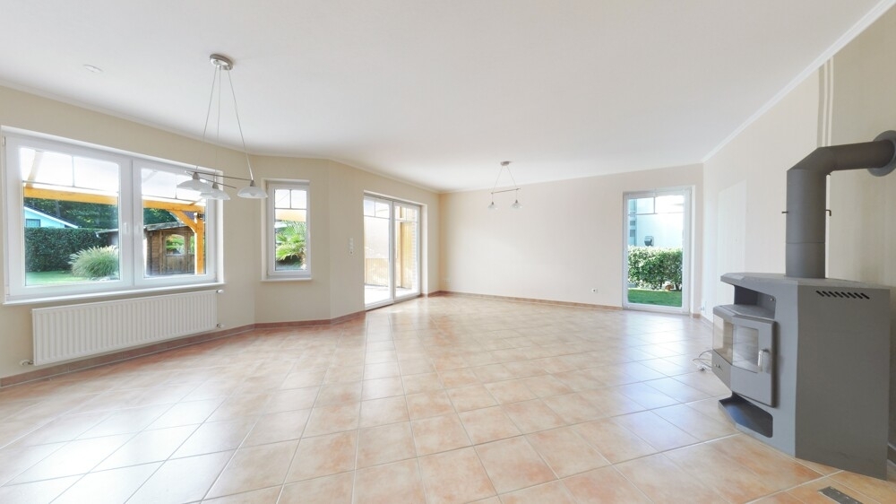 Geräumiges Einfamilienhaus in begehrter Wohnlage von Werlte - Photo 1