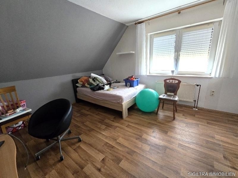 Wohnen fast wie im eigenen Haus – 140 m² auf zwei Ebenen in Berge - Foto 3