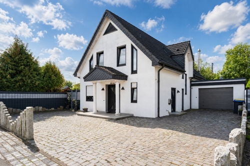 Freistehendes Einfamilienhaus