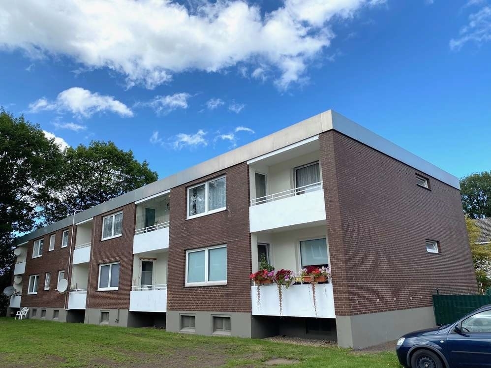 6629 - Du renovierst – wir schenken dir die Miete! Bezugsfreie 4-Zimmer-Whg. in der Schulstraße - Foto 3