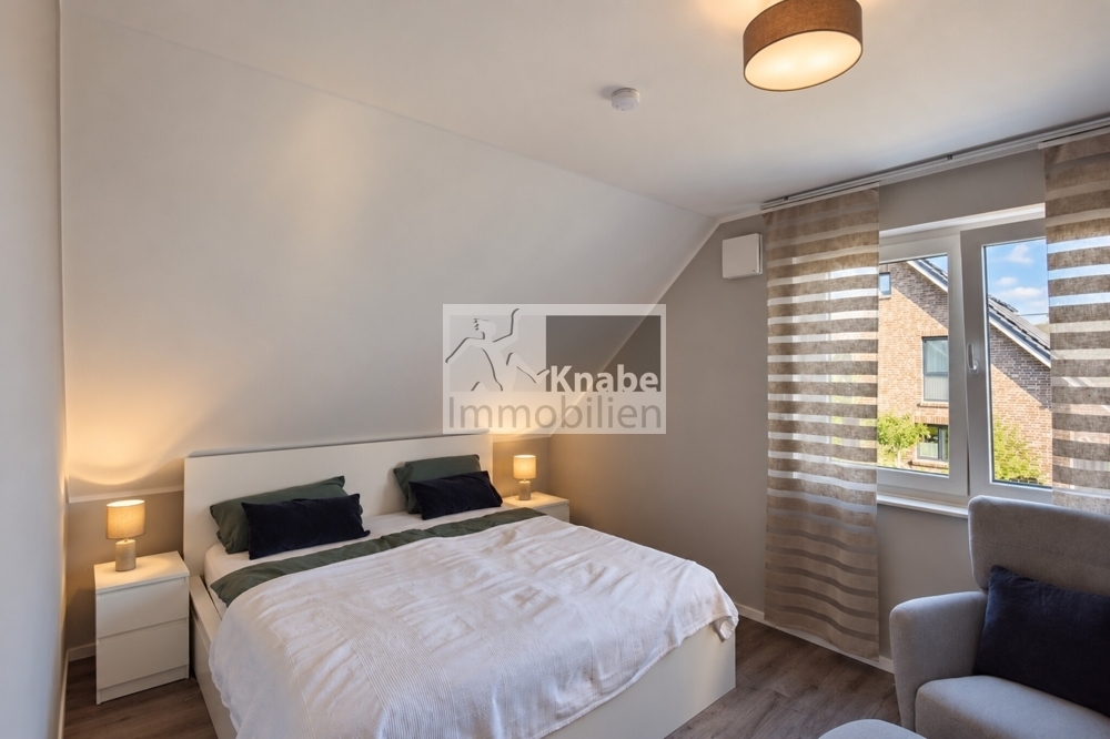 Neuwertig, modern, top Lage: Ihr neues Zuhause! - Foto 3