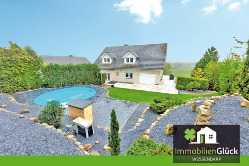 Gartenansicht Haus & Pool Kopie
