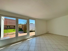Wohnraum mit Terrassenausgang