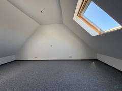 Zimmer im Obergeschoss Teilansicht II