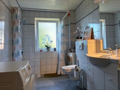 Bad EG Wohnhaus