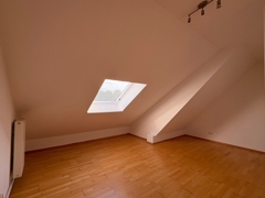 Zimmer IV 