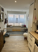 Fenster zur Straße