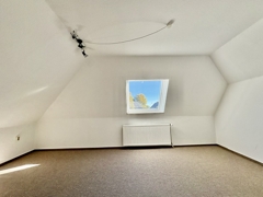 Schlafzimmer II im OG