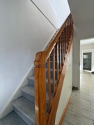 Treppe ins Obergeschoss