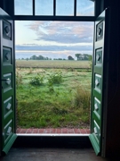 Eingangstürin der Morgenstimmung