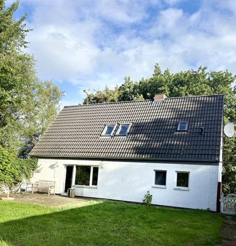 Südseite mit Terrasse