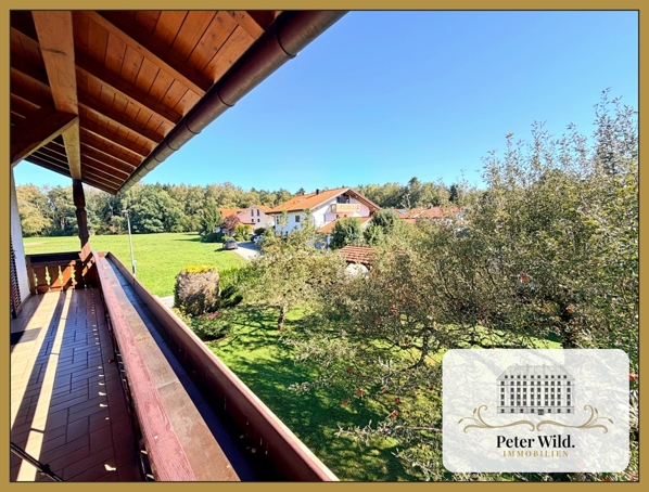 Balkon mit Blick in den Garten
